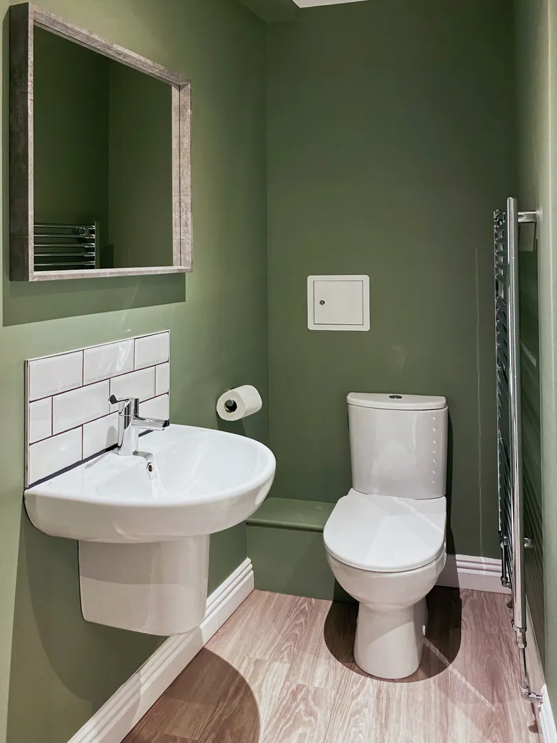 Flat A, 25 Lister Gate - Luxury 5 Bed City Centre Apartment - Image 18